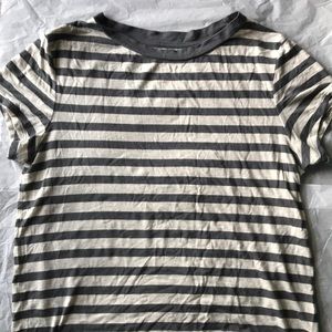 American Eagle Outfitters T-shirt